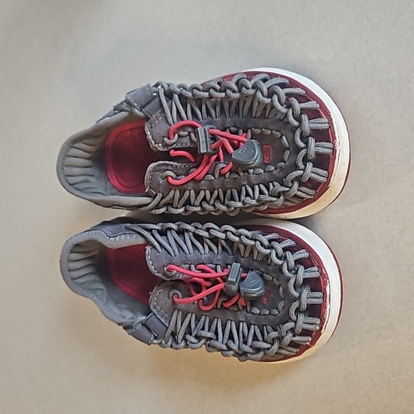 Keen uneek youth sandals - Picture 2 of 16